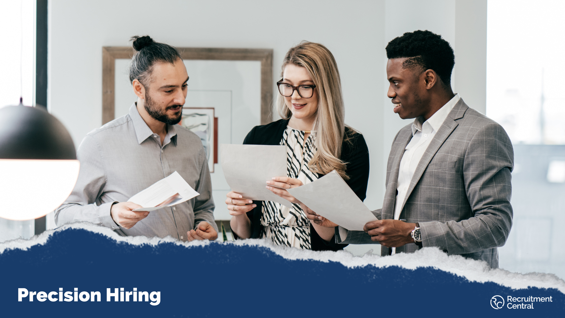 Read more about the article Attracting and Retaining Niche Talent: Strategies for Success